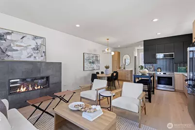 4430 Dayton Avenue N, Seattle, WA 98103 - Photo 16