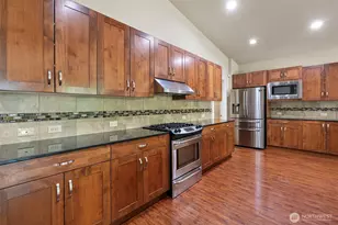 15372 SE 160th Pl, Renton, WA 98058 - Photo 16