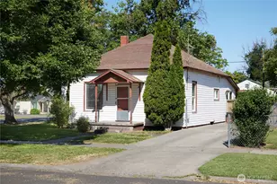 303 E Oak St, Walla Walla, WA 99362 - Photo 2