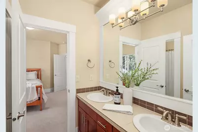 20125 SE 24th Street, Sammamish, WA 98075 - Photo 24
