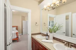 20125 SE 24th St, Sammamish, WA 98075 - Photo 24