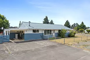 12152 Alaska St S, Tacoma, WA 98444 - Photo 2