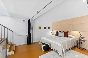 66 Bell St, Seattle, WA 98121 - Photo 18