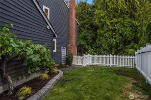 20603 NE 37th Way, Sammamish, WA 98074 - Photo 26