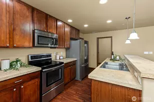 1190 Swan Loop, DuPont, WA 98327 - Photo 12