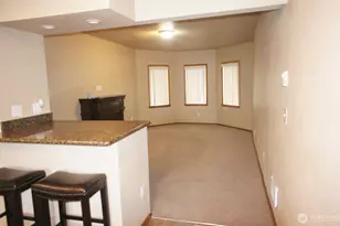 5305 S 3rd Ave, Everett, WA 98203 - Photo 6