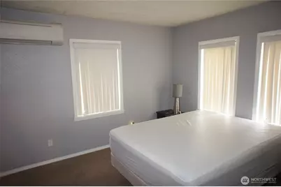 5305 S 3rd Avenue, Everett, WA 98203 - Photo 16