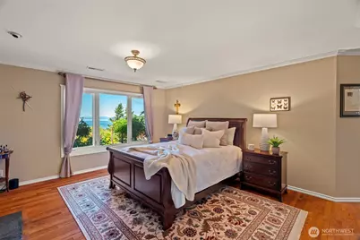 11912 Marine View Drive, Edmonds, WA 98026 - Photo 32