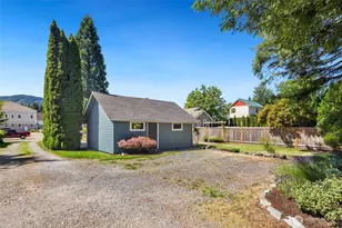38376 SE Cedar St, Snoqualmie, WA 98065 - Photo 26