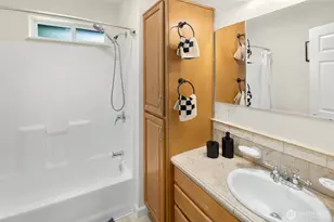 38376 SE Cedar St, Snoqualmie, WA 98065 - Photo 16