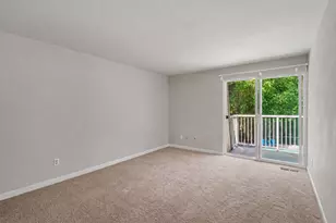 9905 NE 124th St, Kirkland, WA 98034 - Photo 14