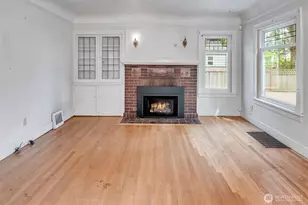 1918 N 115th St, Seattle, WA 98133 - Photo 8
