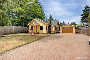 1918 N 115th St, Seattle, WA 98133 - Photo 4