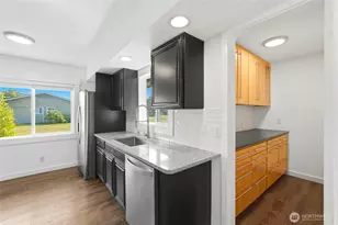 8145 Sandy Hook Ter, Clinton, WA 98236 - Photo 12