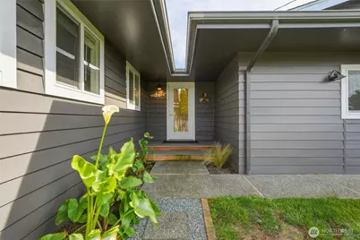 8145 Sandy Hook Terrace, Clinton, WA 98236 - Photo 4