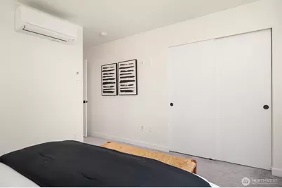 7747 2nd Avenue NE, Seattle, WA 98115 - Photo 6