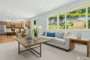 25303 NE 3rd Pl, Sammamish, WA 98074 - Photo 14