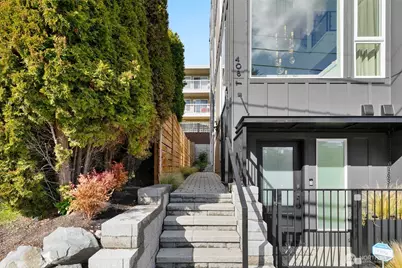 408 Aloha Street, Seattle, WA 98109 - Photo 4