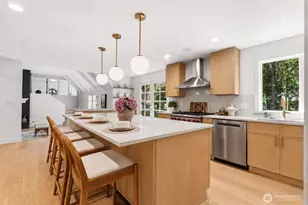 13555 NE 54th Pl, Bellevue, WA 98005 - Photo 10