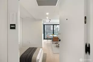 300 Virginia St, Seattle, WA 98121 - Photo 4