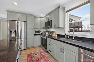 324 E 2nd St, North Bend, WA 98045 - Photo 10