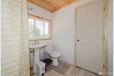 200 E Cove Drive, Belfair, WA 98528 - Photo 18