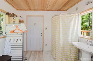 200 E Cove Dr, Belfair, WA 98528 - Photo 16