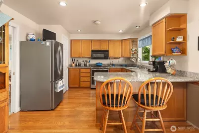 3121 206th Place SW, Lynnwood, WA 98036 - Photo 10