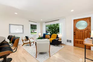 9348 32nd Ave SW, Seattle, WA 98126 - Photo 4