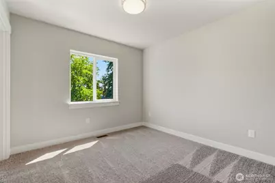12908 Yakima Avenue S, Tacoma, WA 98444 - Photo 14