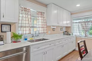 1314 S Cushman Ave, Tacoma, WA 98405 - Photo 12