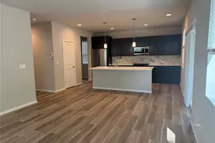 292 NE Shadowhawk Ln, Bremerton, WA 98311 - Photo 2