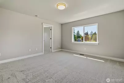 12902 Yakima Avenue S, Tacoma, WA 98444 - Photo 10