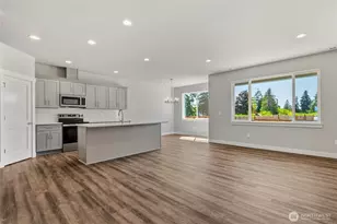 12902 Yakima Ave S, Tacoma, WA 98444 - Photo 4