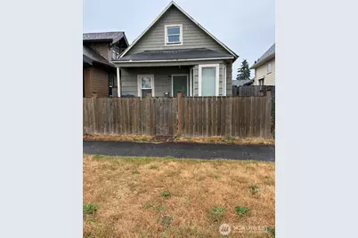 817 E 35th Street, Tacoma, WA 98404 - Photo 2