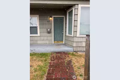 817 E 35th Street, Tacoma, WA 98404 - Photo 4