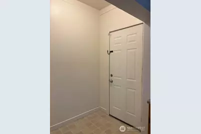 817 E 35th Street, Tacoma, WA 98404 - Photo 14