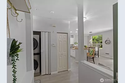 12530 Admiralty Way #J103, Everett, WA 98204 - Photo 30