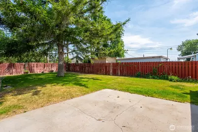 907 S Hawthorne Drive, Moses Lake, WA 98837 - Photo 28