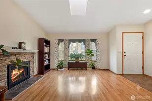 10626 25th Pl NE, Lake Stevens, WA 98258 - Photo 8