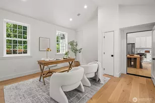 7077 NE Ridge Ln, Bainbridge Island, WA 98110 - Photo 18