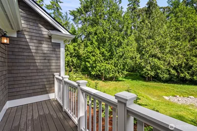7077 NE Ridge Lane, Bainbridge Island, WA 98110 - Photo 24