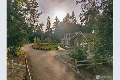 7077 NE Ridge Lane, Bainbridge Island, WA 98110 - Photo 2