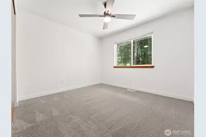 3815 & 3817 47th Street NW, Gig Harbor, WA 98335 - Photo 20