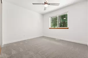 3815 & 3817 47th Street NW, Gig Harbor, WA 98335 - Photo 20