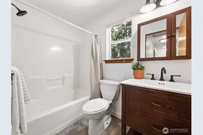3815 & 3817 47th Street NW, Gig Harbor, WA 98335 - Photo 22