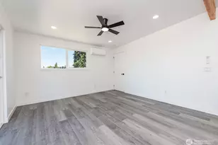 320 E Lopez Ave, Port Angeles, WA 98362 - Photo 26