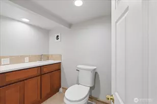 1715 Meridian Ave E, Edgewood, WA 98371 - Photo 20