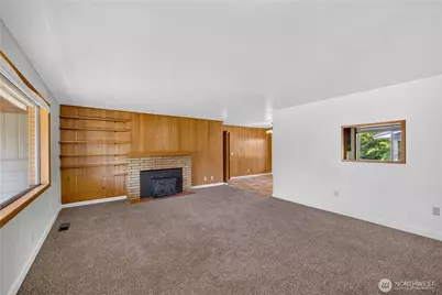 1509 Avon Avenue, Burlington, WA 98233 - Photo 2