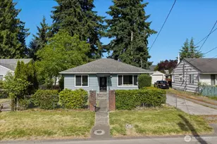 8618 Tacoma Ave S, Tacoma, WA 98444 - Photo 2